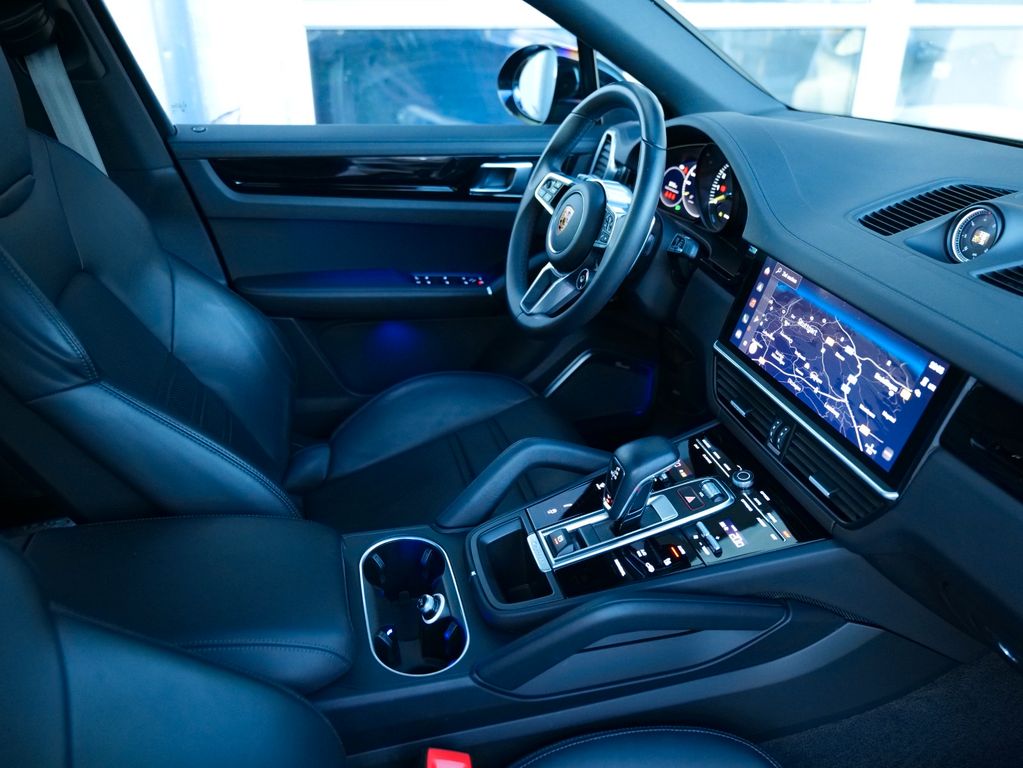 Porsche Cayenne 2022