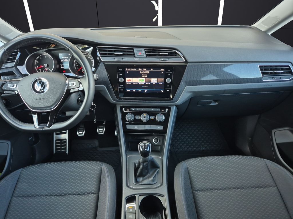 Volkswagen Touran 2021