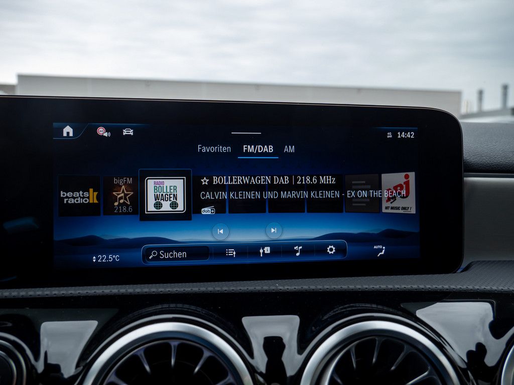 Mercedes-Benz A 180 2025