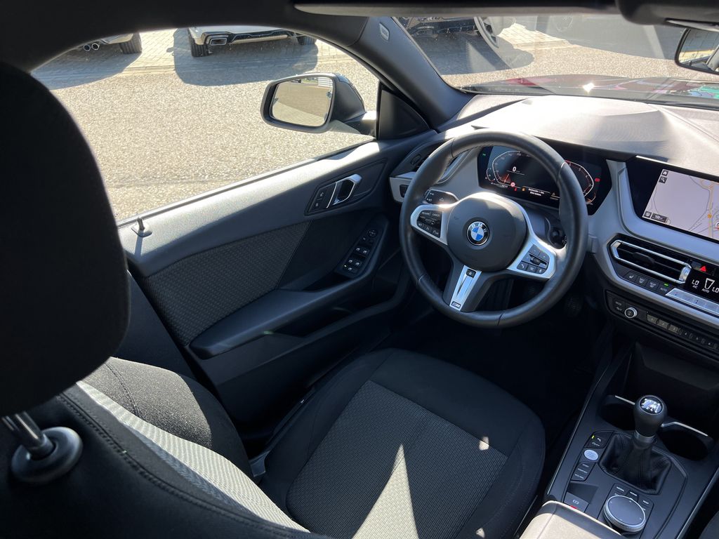 BMW 218 Gran Coupé 2024