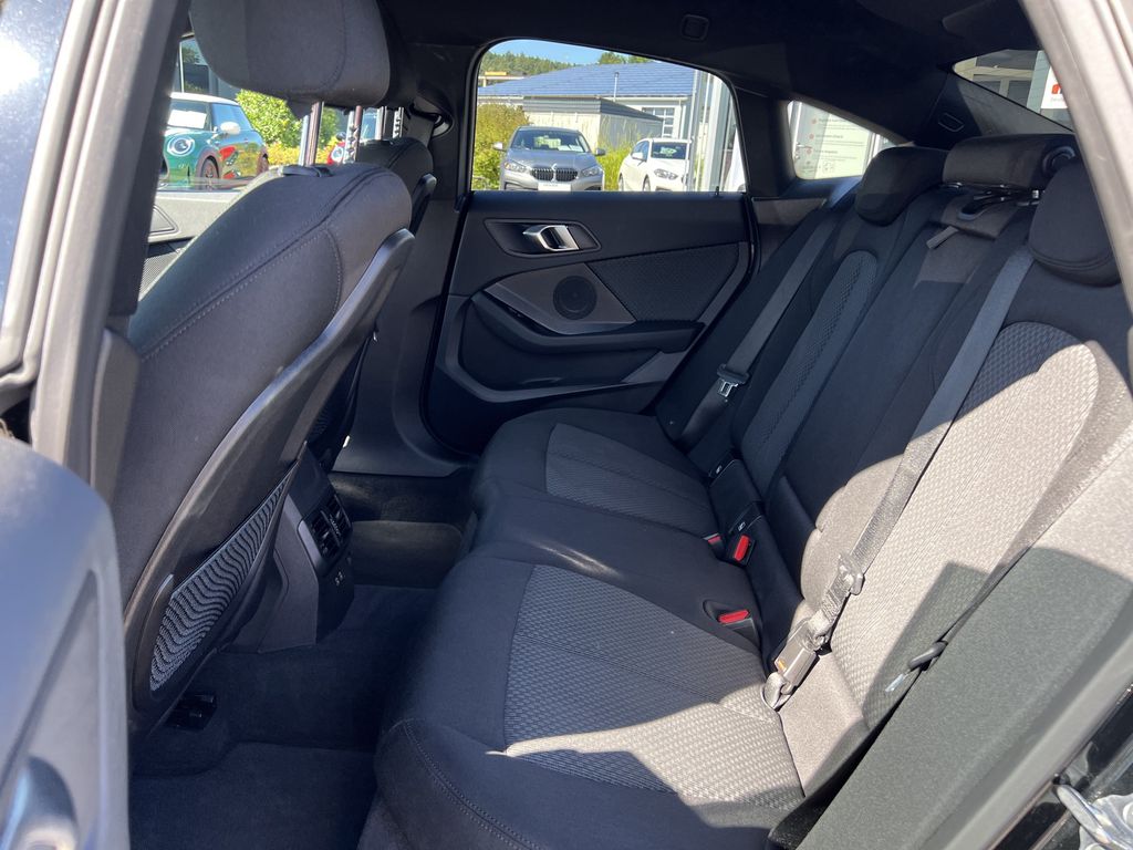 BMW 218 Gran Coupé 2024