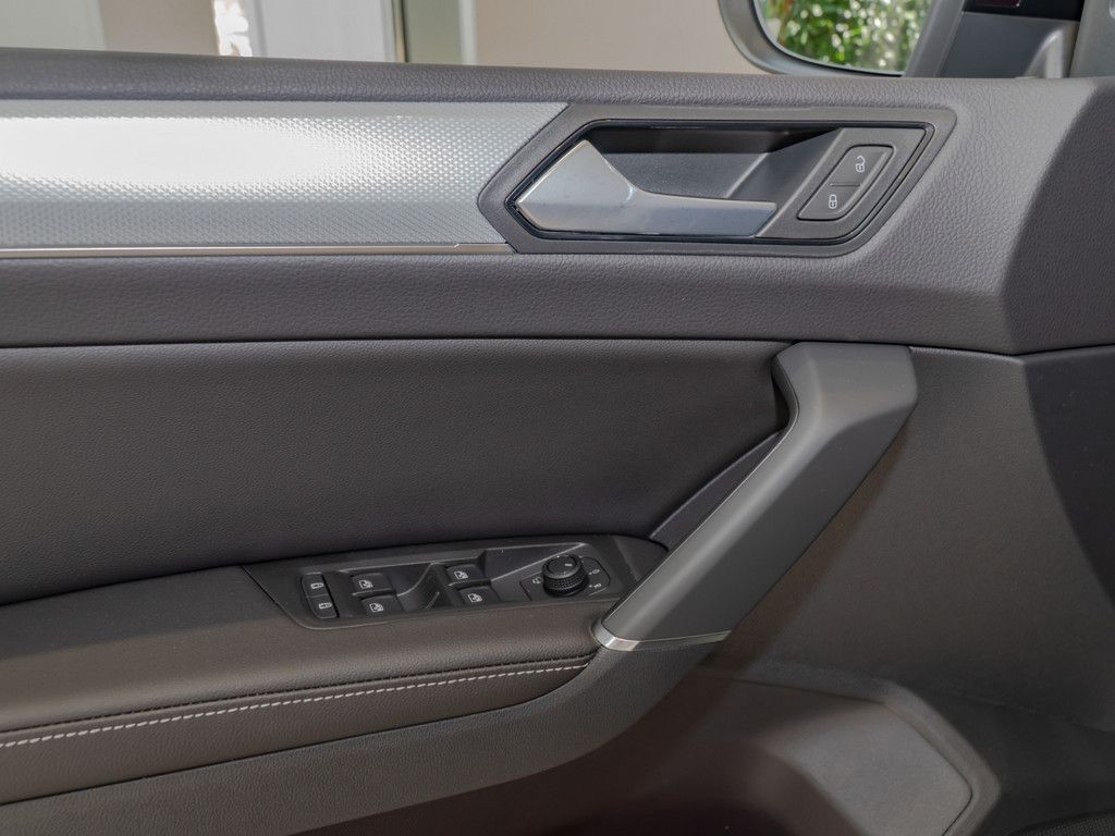 Volkswagen Touran 2025