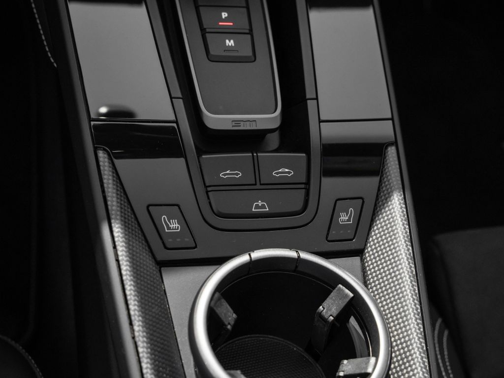 Porsche 992 2024