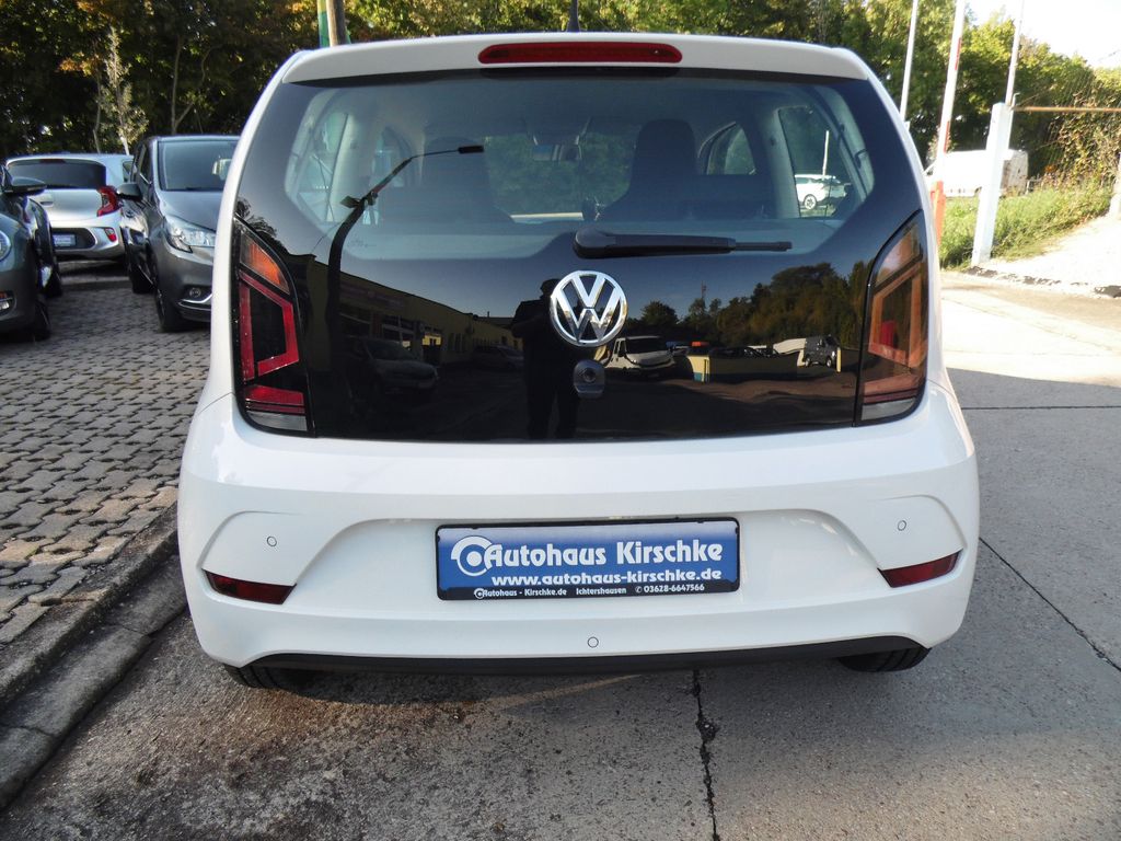 Volkswagen up! 2017