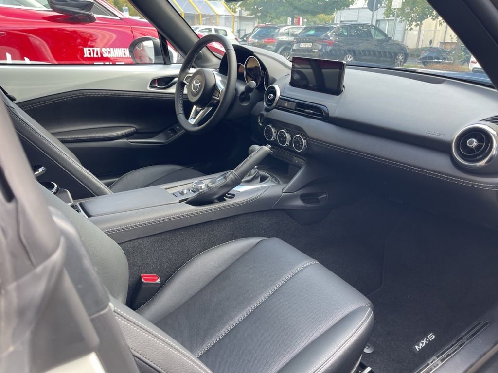 Mazda MX-5 2025