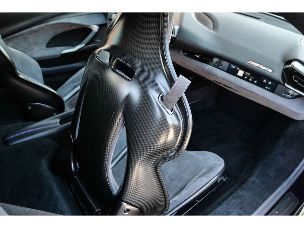 Ferrari 296 GTB 2024