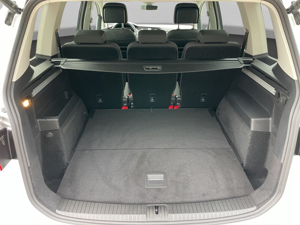 Volkswagen Touran 2024