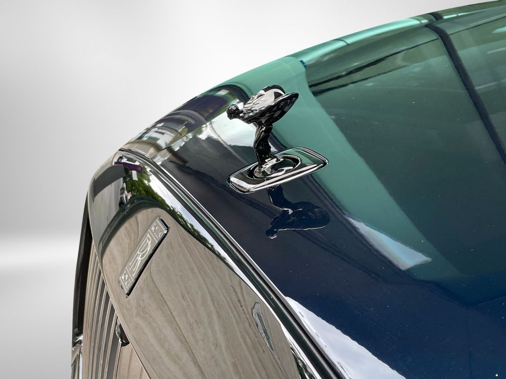 Rolls-Royce Spectre 2025