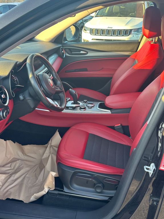 Alfa Romeo Stelvio 2020