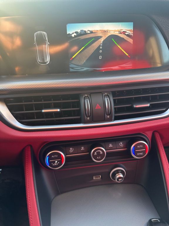 Alfa Romeo Stelvio 2020