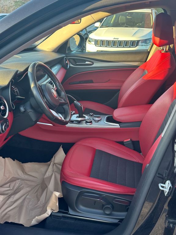 Alfa Romeo Stelvio 2020