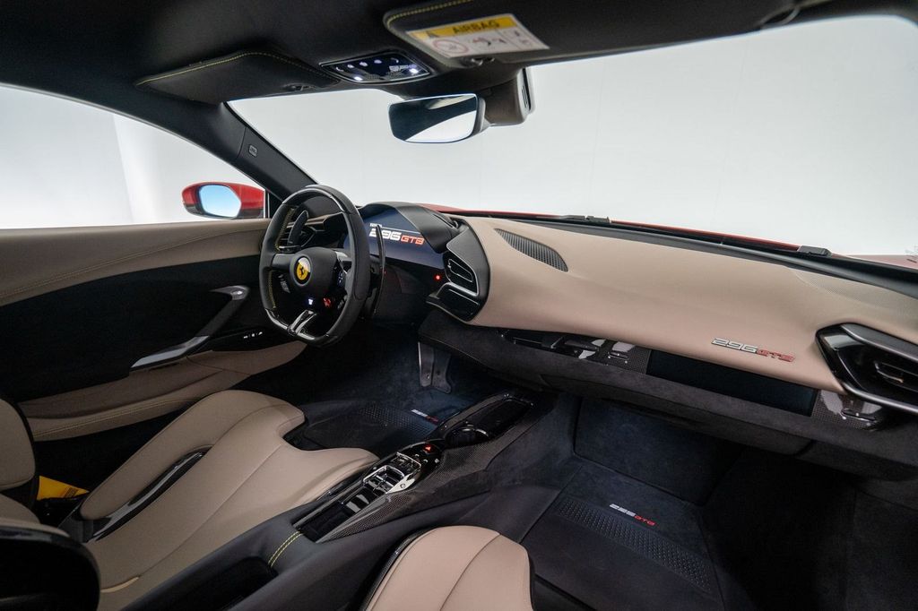 Ferrari 296 GTB 2023