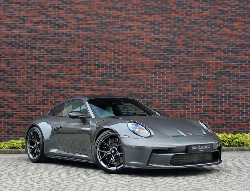 Porsche 992 2023