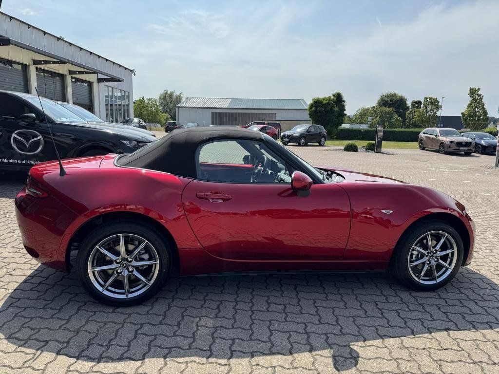 Mazda MX-5 2025