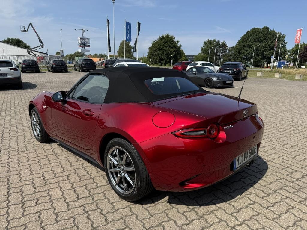 Mazda MX-5 2025