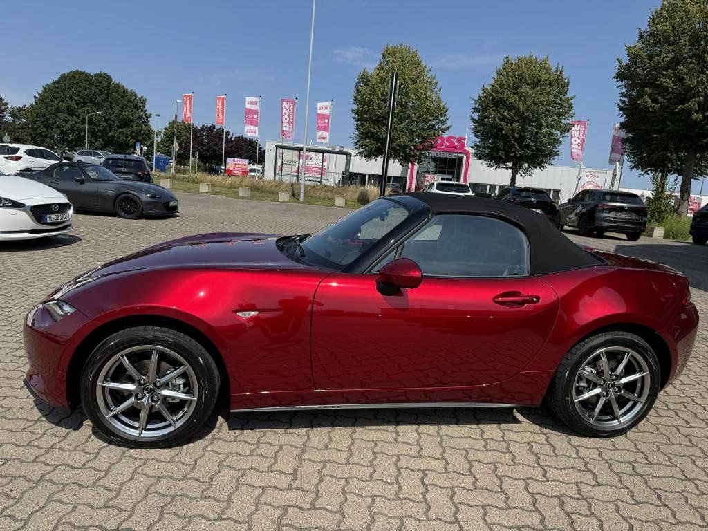 Mazda MX-5 2025