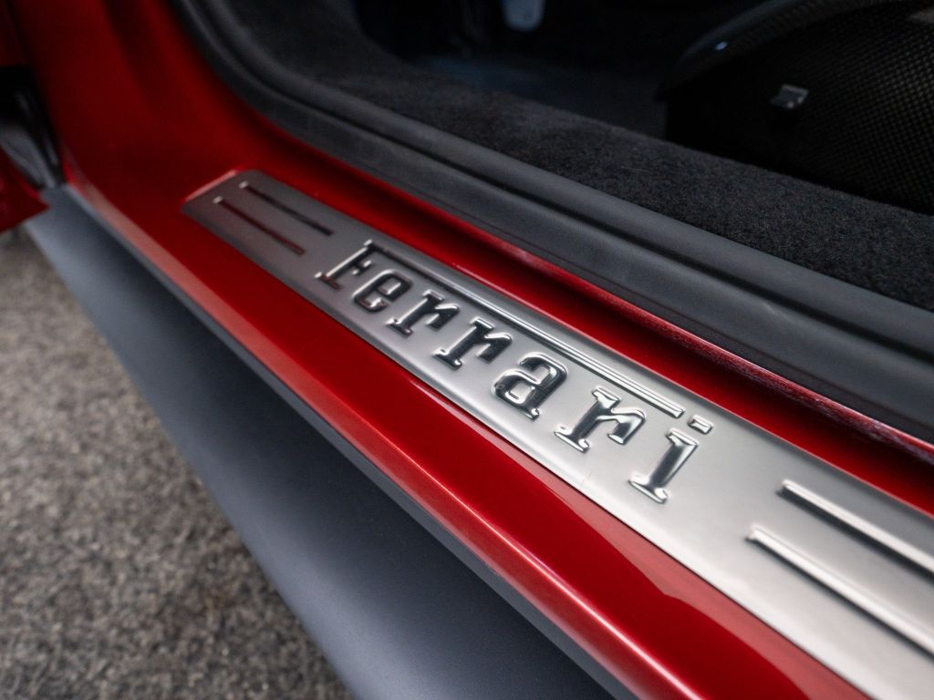 Ferrari 296 GTS 2024