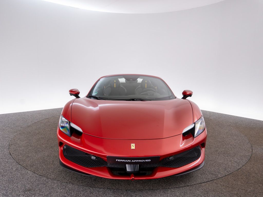 Ferrari 296 GTS 2024