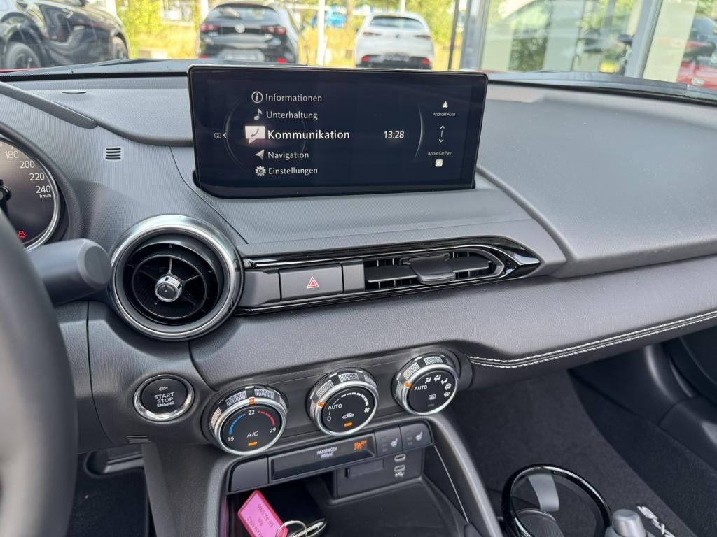 Mazda MX-5 2025