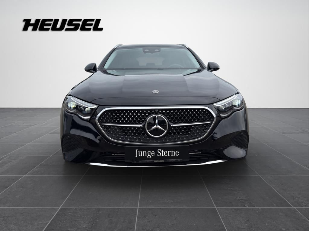 Mercedes-Benz E 300 2024