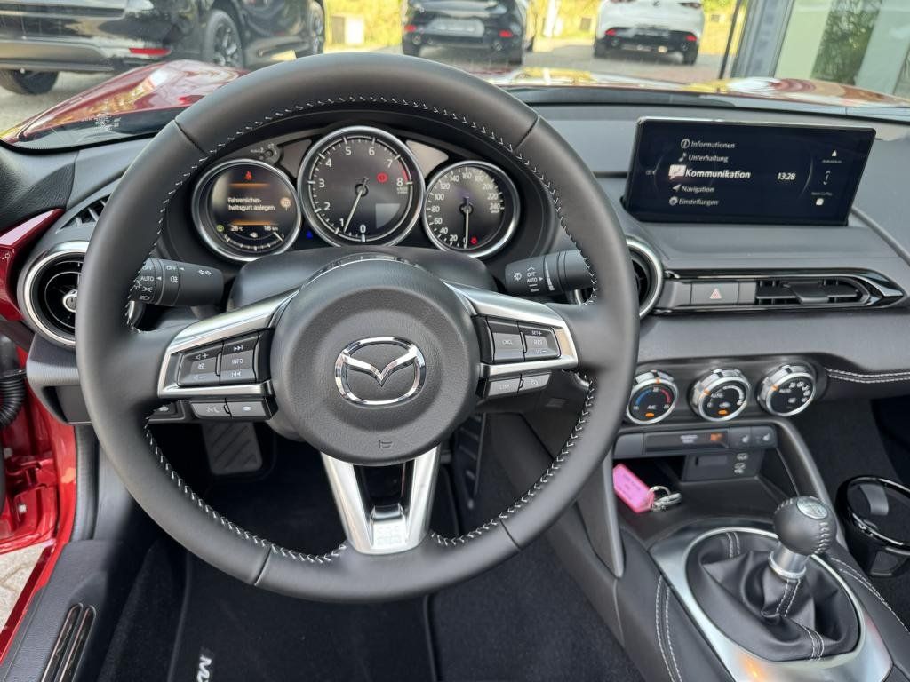 Mazda MX-5 2025