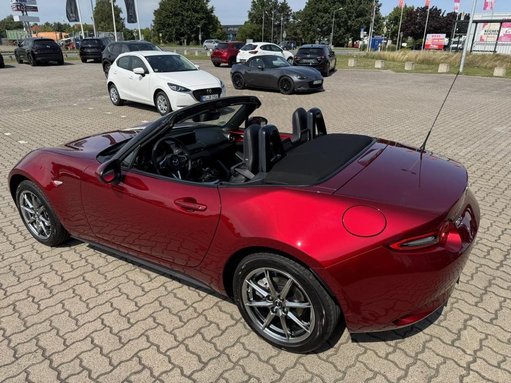 Mazda MX-5 2025