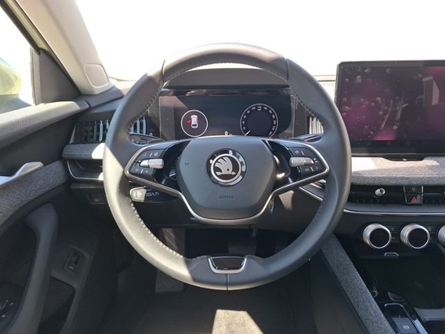 Skoda Superb 2024