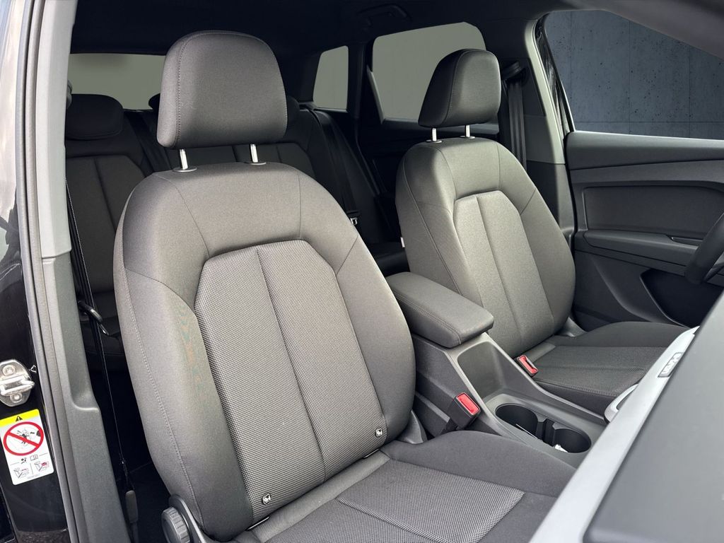 Audi Q4 e-tron 2023
