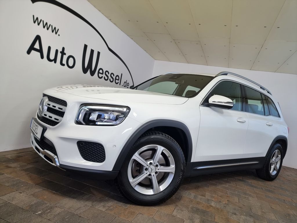 Mercedes-Benz GLB 220 2023