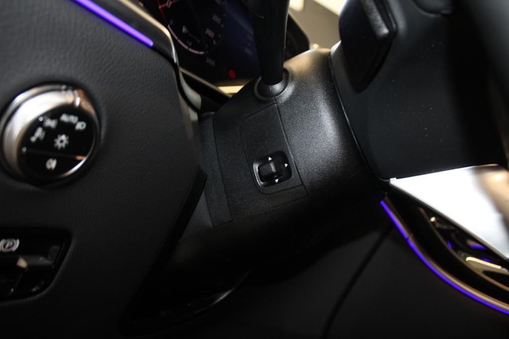 Mercedes-Benz GLC 300 2025