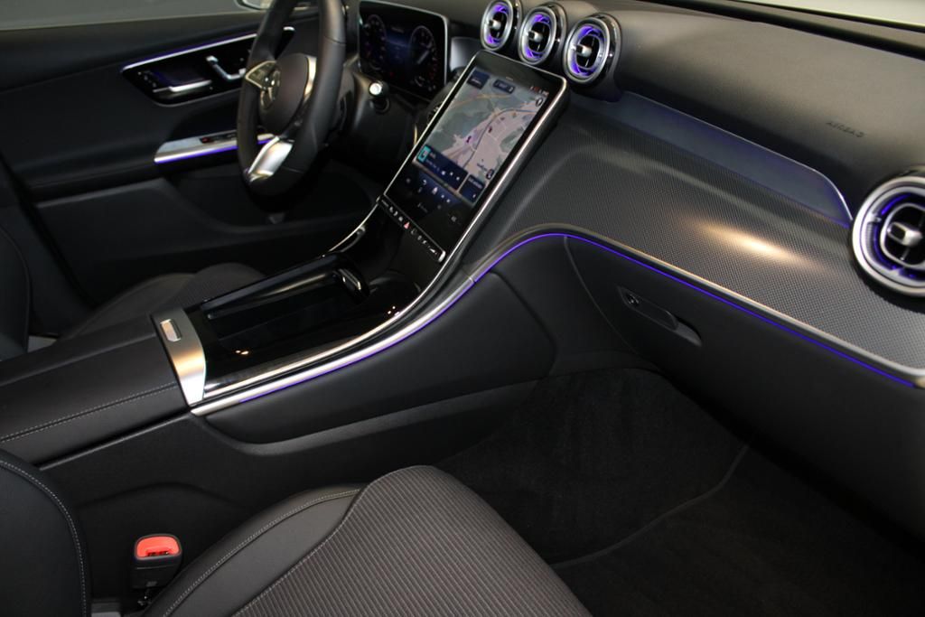 Mercedes-Benz GLC 300 2025