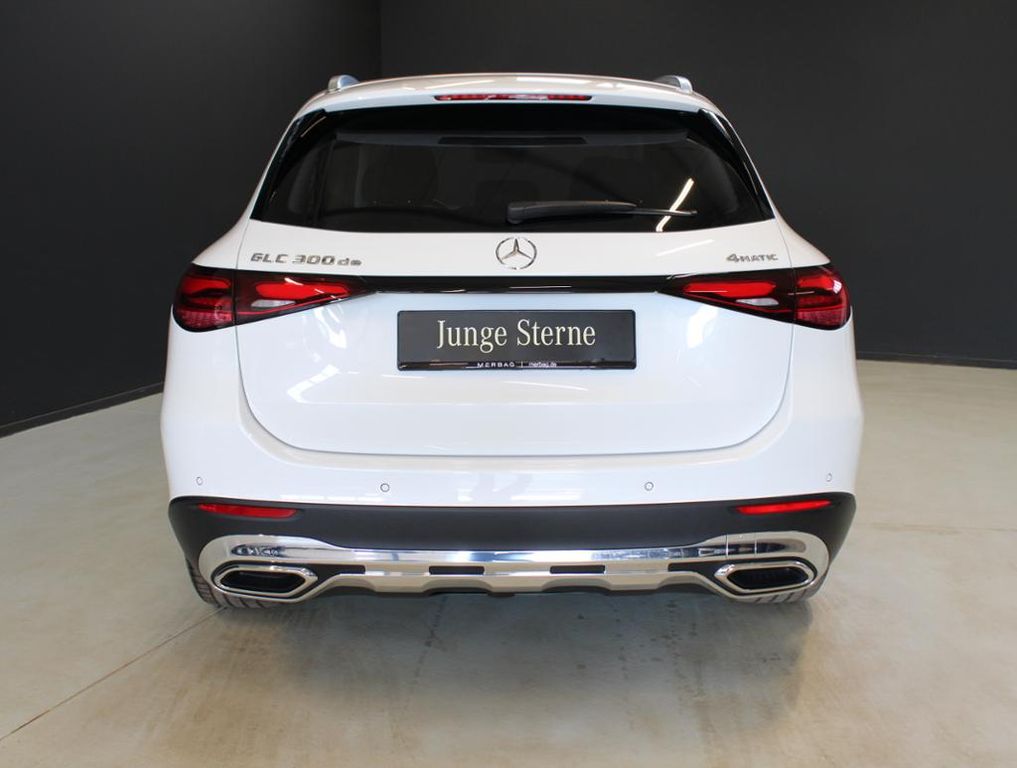 Mercedes-Benz GLC 300 2025