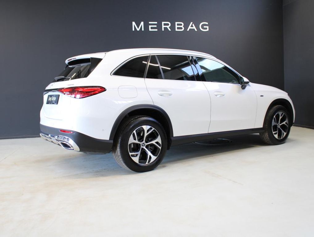 Mercedes-Benz GLC 300 2025
