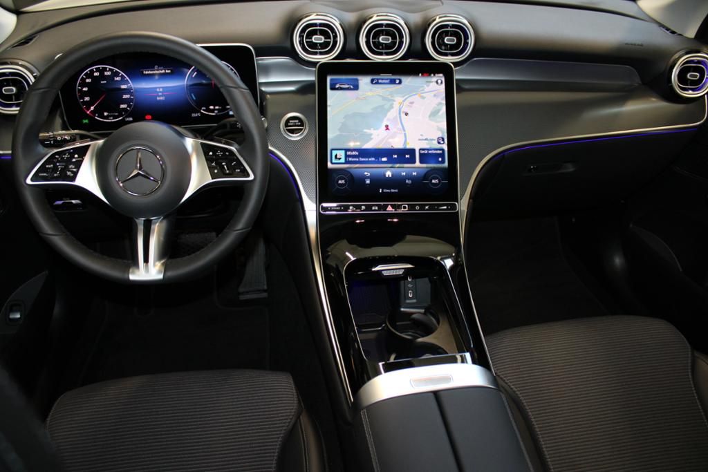 Mercedes-Benz GLC 300 2025