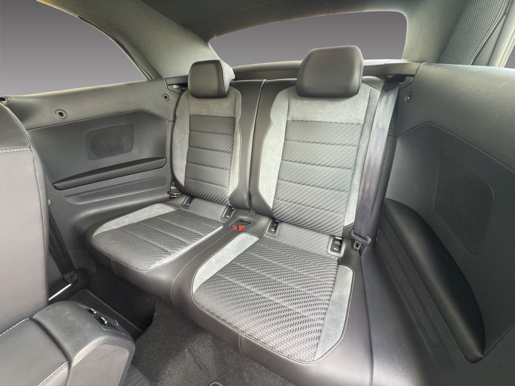 Volkswagen T-Roc 2024