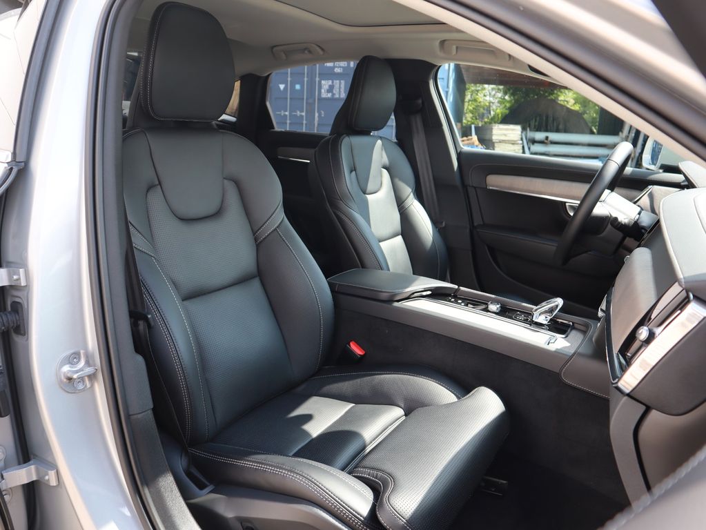 Volvo S90 2024