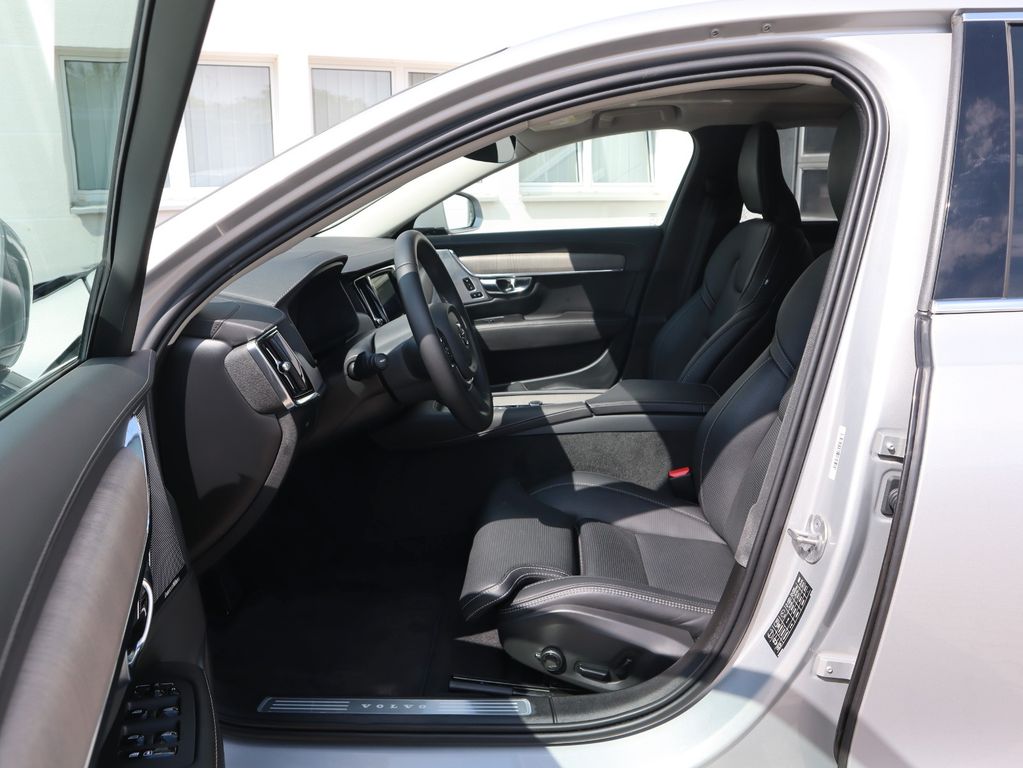 Volvo S90 2024
