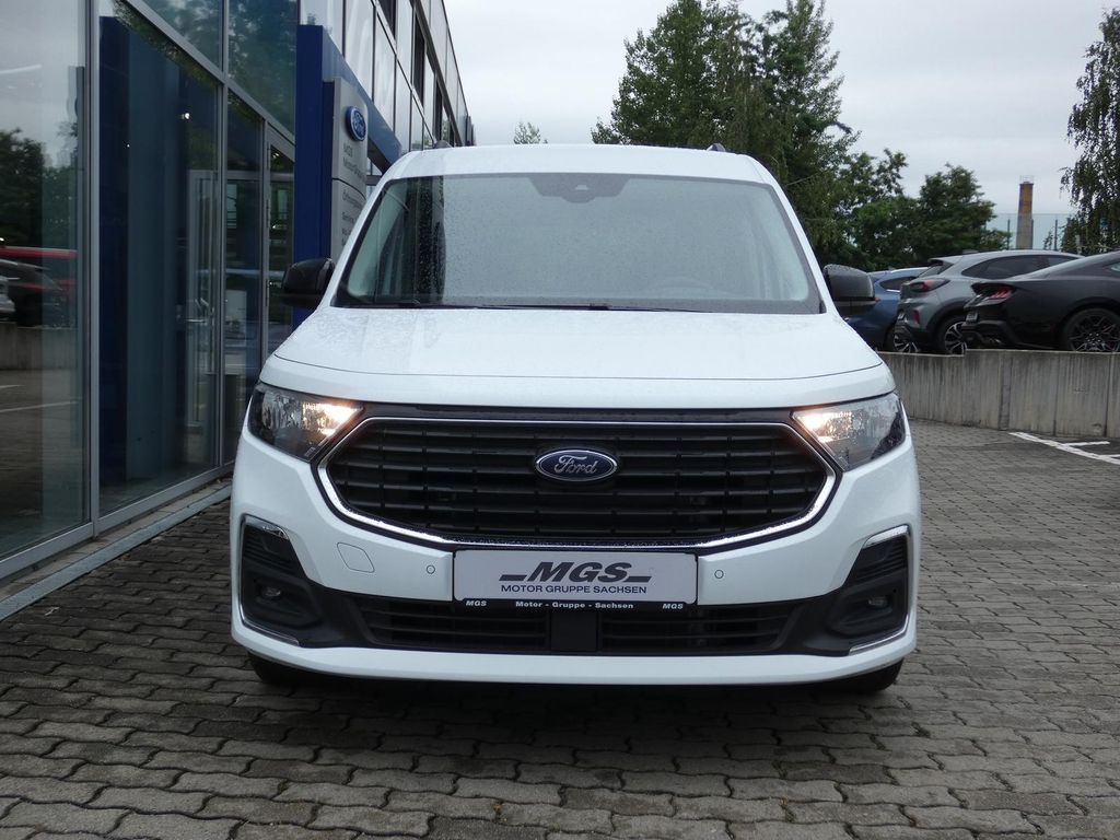 Ford Tourneo Connect 2025