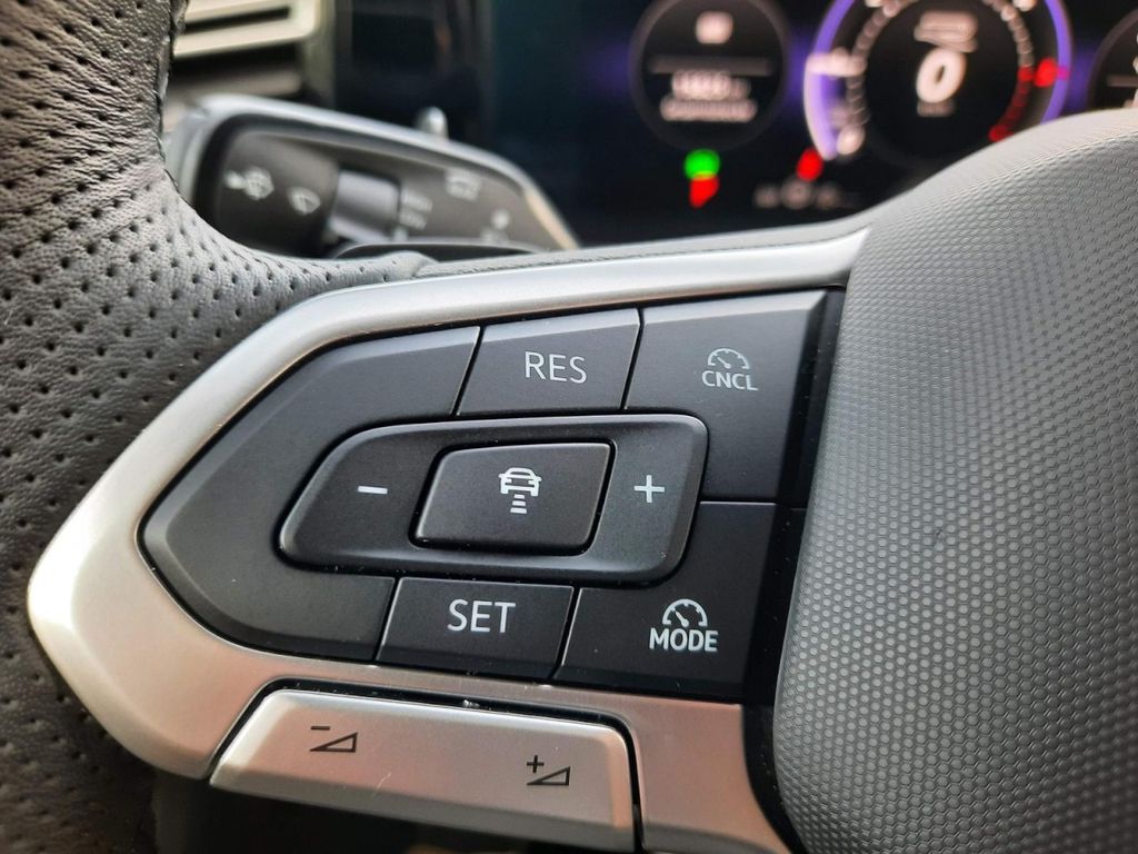 Volkswagen Tiguan 2024