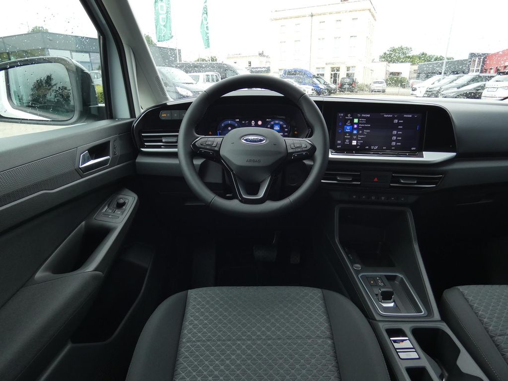 Ford Tourneo Connect 2025