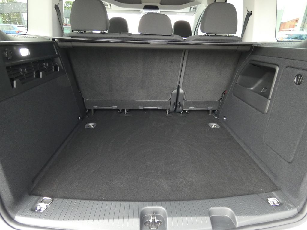 Ford Tourneo Connect 2025