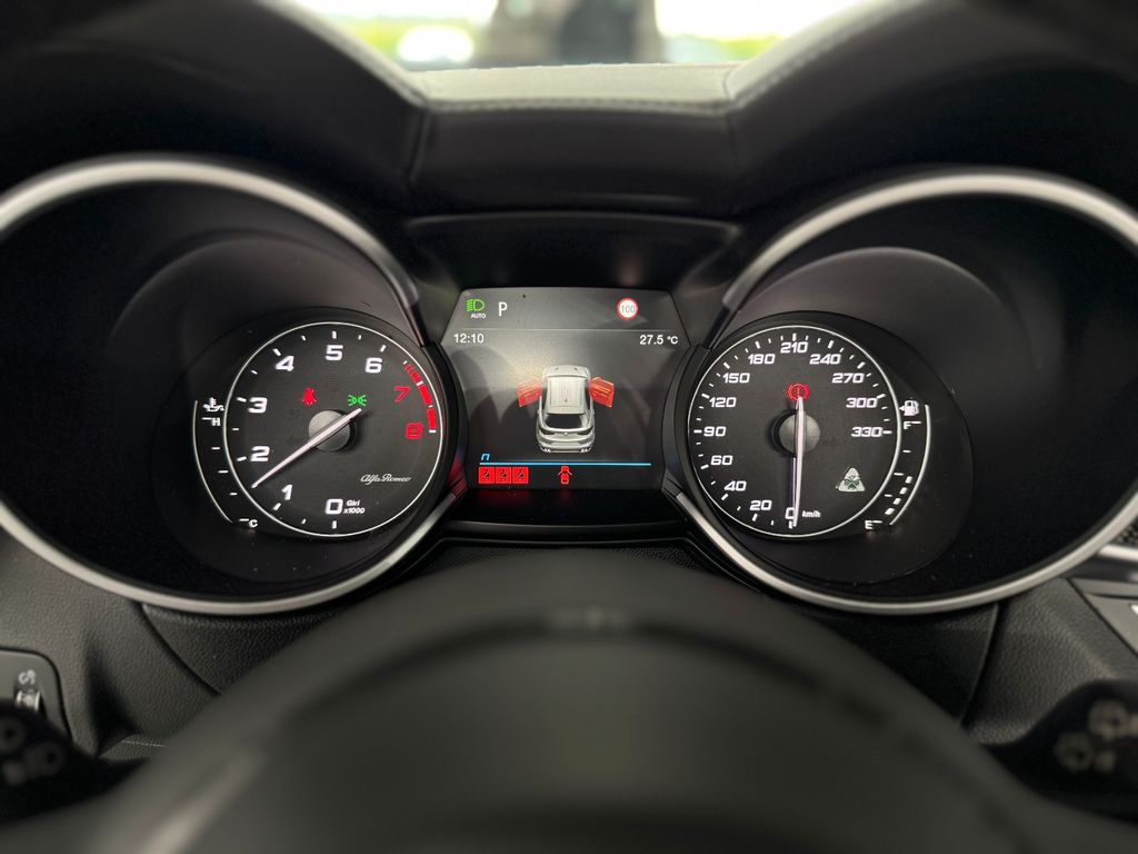 Alfa Romeo Stelvio 2022