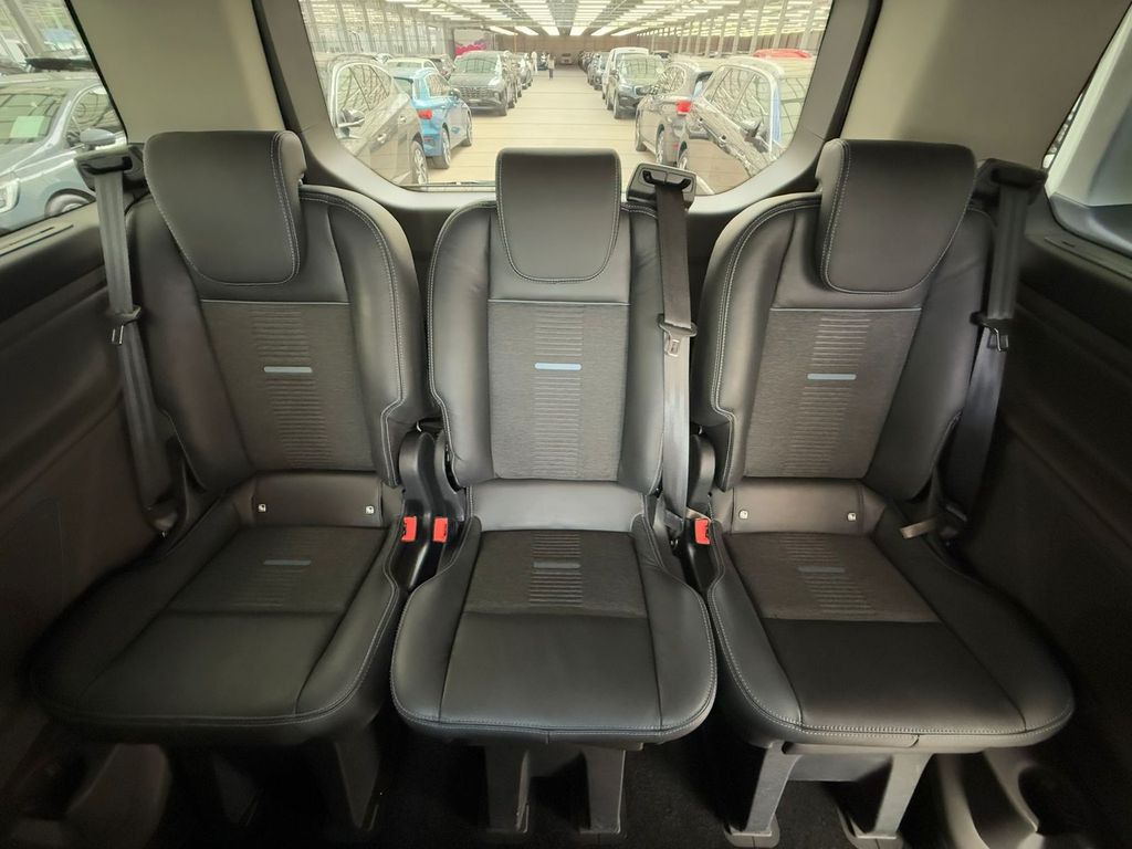 Ford Tourneo Custom 2022