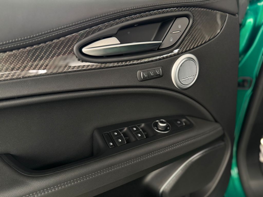 Alfa Romeo Stelvio 2022