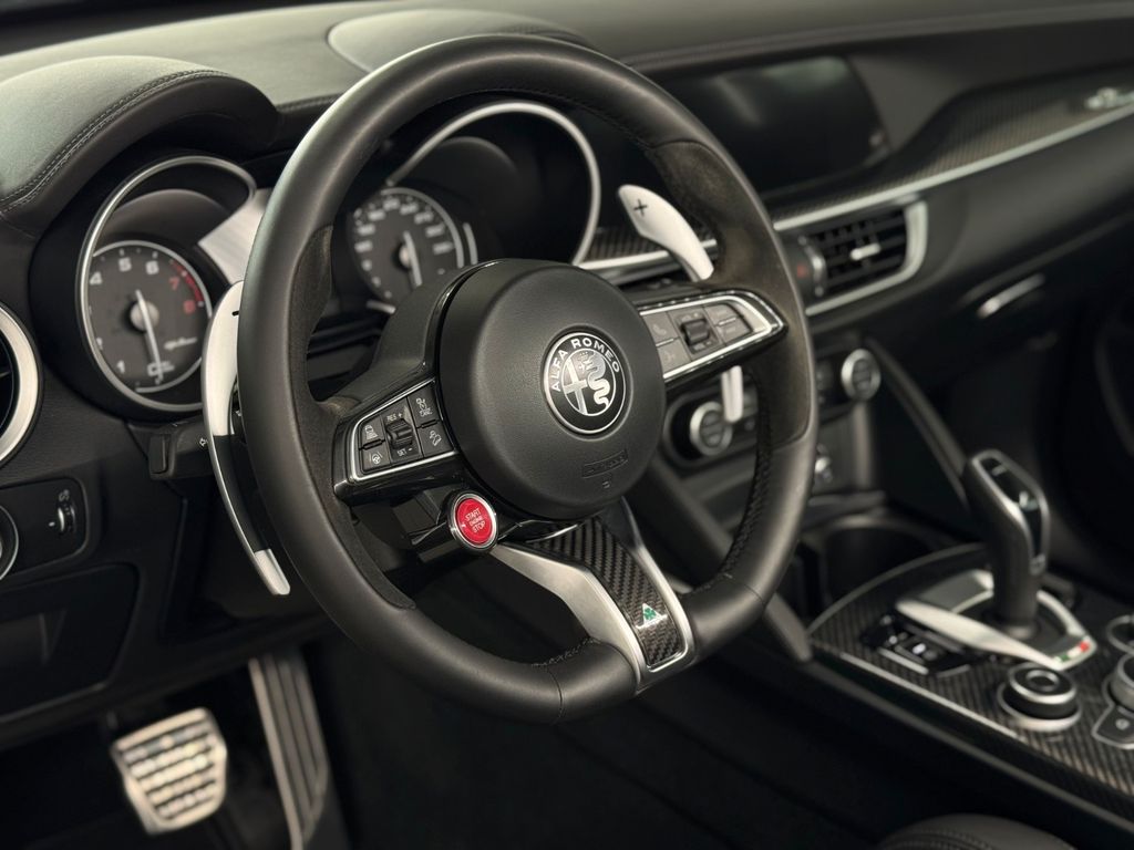 Alfa Romeo Stelvio 2022