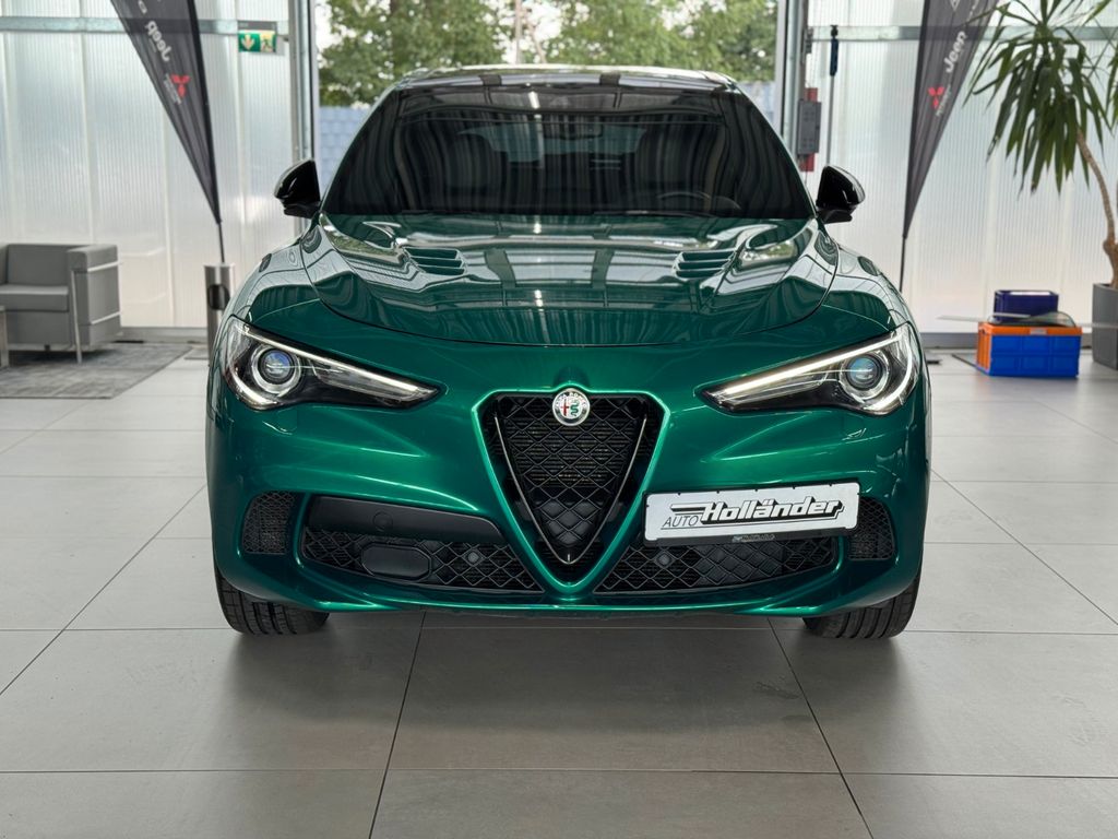 Alfa Romeo Stelvio 2022