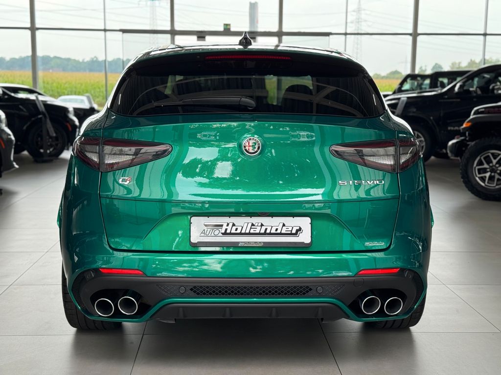 Alfa Romeo Stelvio 2022