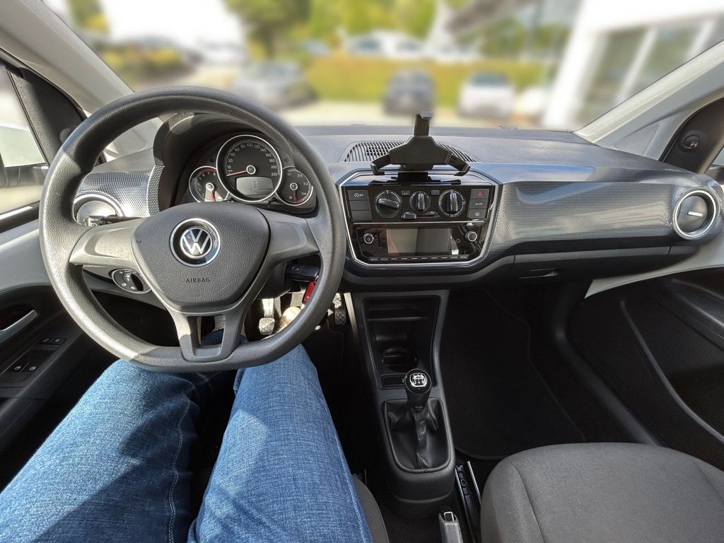 Volkswagen up! 2021