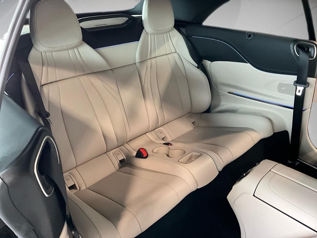 Mercedes-Benz CLE 180 2025
