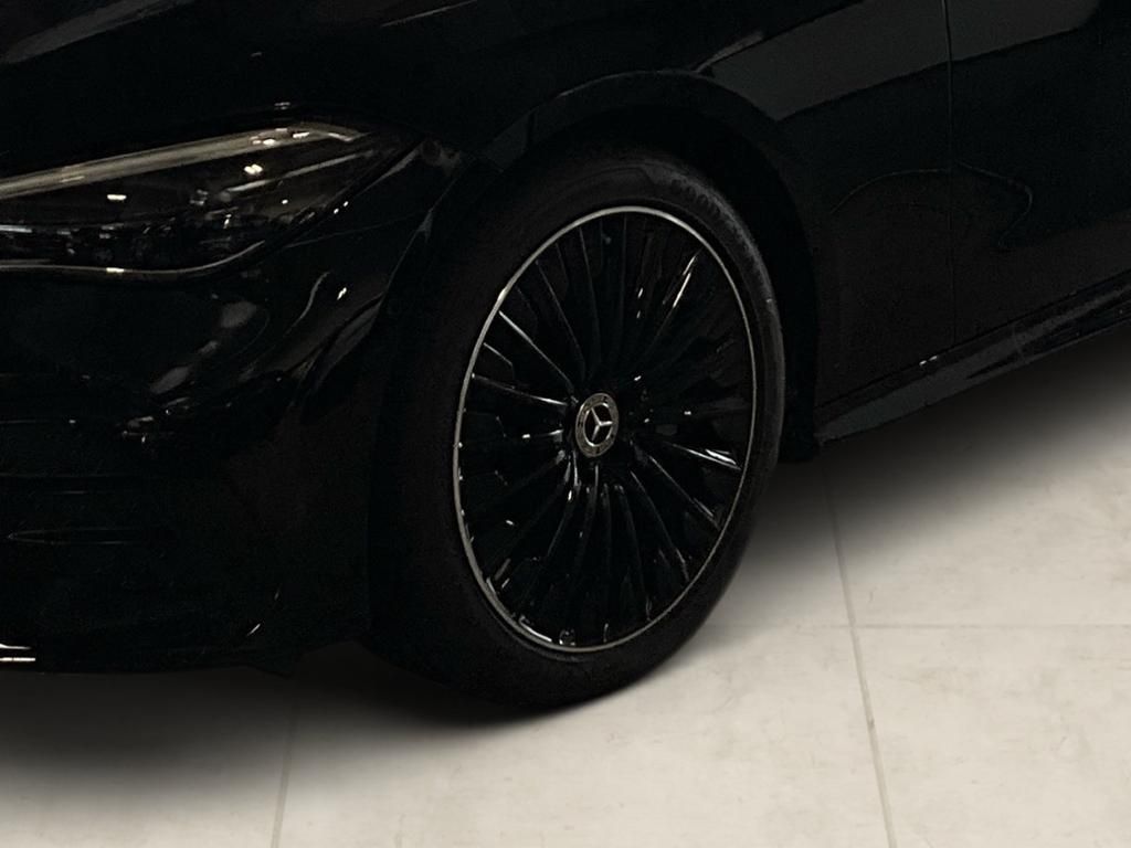 Mercedes-Benz CLE 180 2025